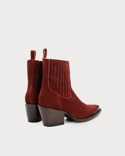 Cargar imagen en el visor de la galería, Aria Oxblood