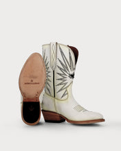 Cargar imagen en el visor de la galería, Mezcal White (MTO)