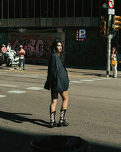 Cargar imagen en el visor de la galería, Jude Black