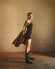 Cargar imagen en el visor de la galería, Mezcal Jelly Gold