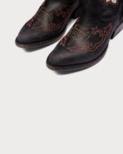 Cargar imagen en el visor de la galería, Jude Black