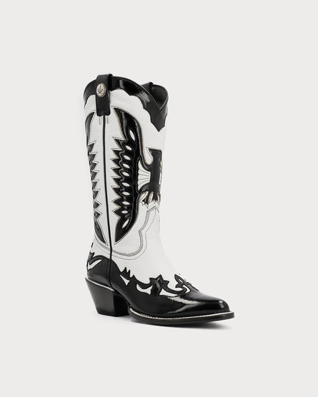 Hannah Black & White